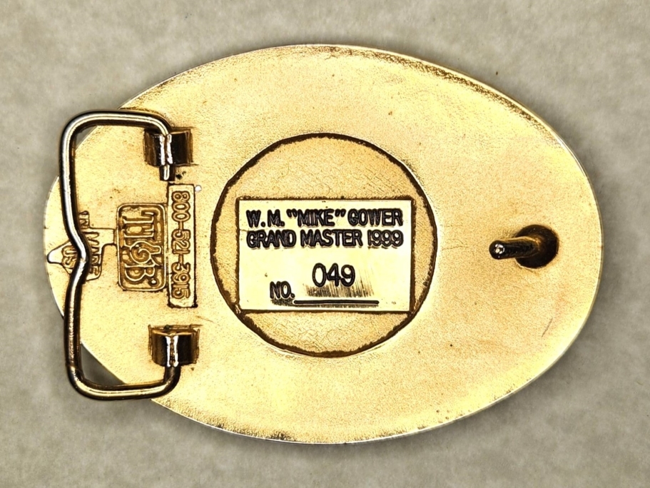 [Buckle Pic Missing] (Click here)